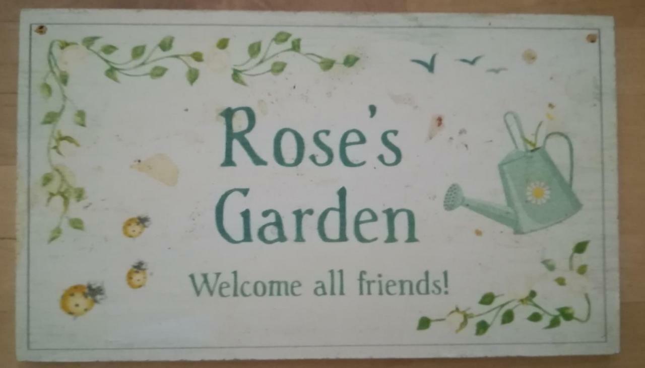 Appartement Rose'S Garden - Zona Tranquilla - Vicino Torino à Pino Torinese Extérieur photo