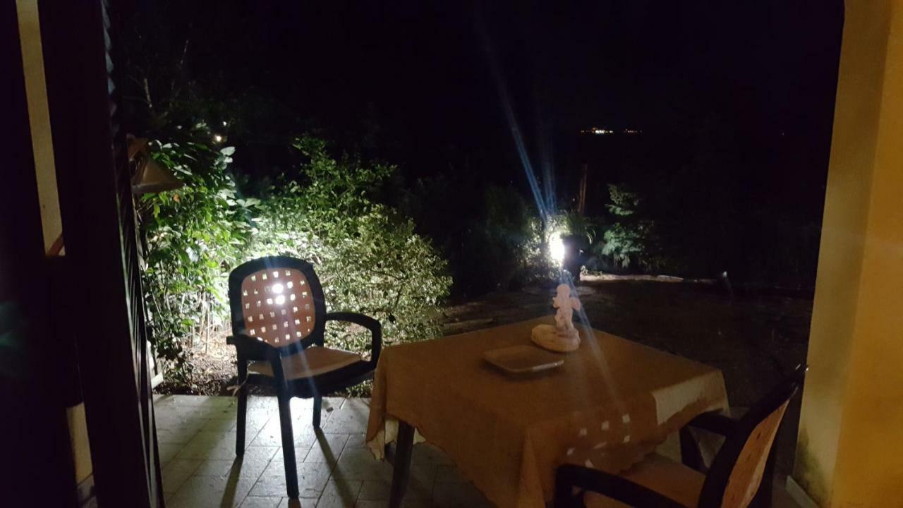 Appartement Rose'S Garden - Zona Tranquilla - Vicino Torino à Pino Torinese Extérieur photo